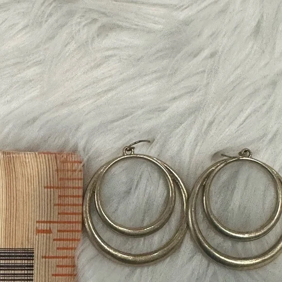 Brass gold earrings - Picture 2 of 2